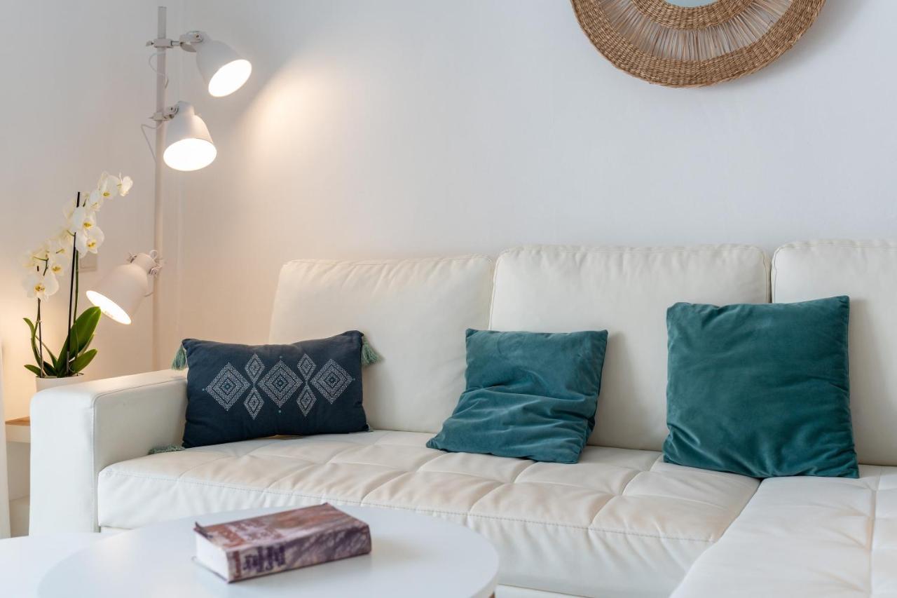 Apartment Sea Front House Micaela I